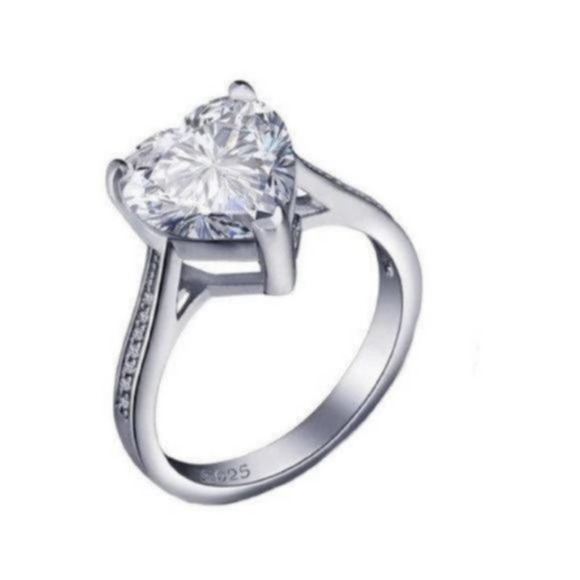 4 Carat Diamond Sterling Silver Heart Solitaire Ring Size 5 - Picture 3 of 7